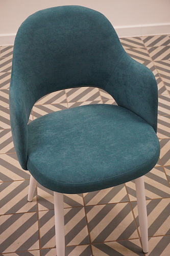 Стул на металлокаркасе Гутрид ромбы сзади без складок серый / черный из шоурума 1