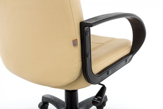 Компьютерное кресло CH747 бежевый, экокожа